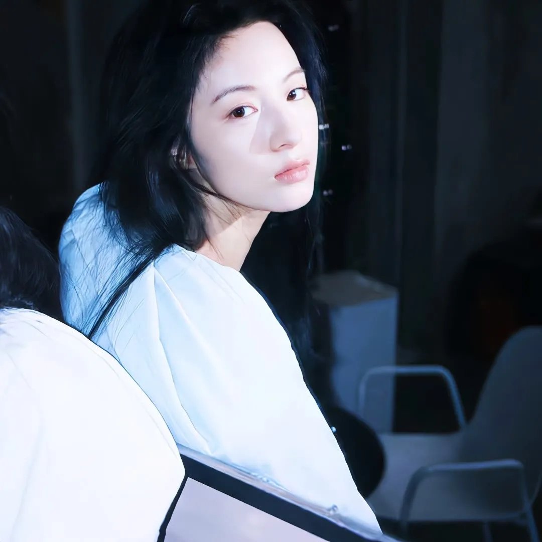 人浮于爱 海报